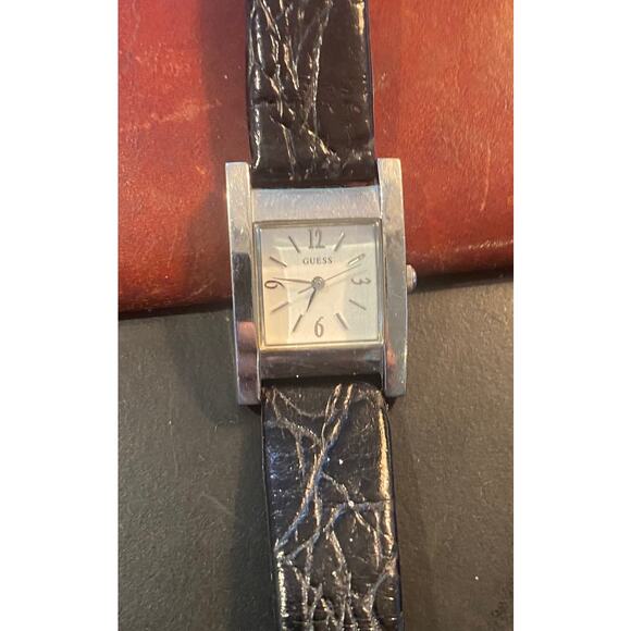 Women's 23mm Silver Tone Guess Watch,, Black Leather Band, G55170L - Picture 3 of 3
